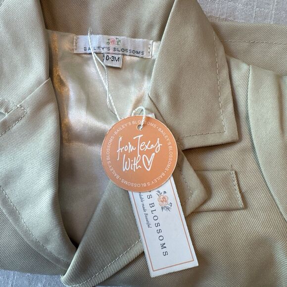 Bailey’s Blossoms Two Button Tan Blazer 0-3 Months NWT‎ - Picture 7 of 8